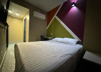 Moon Hotel Brooklyn hotel thumbnail 6