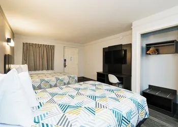 Motel 6 Baytown, TX - Garth Rd hotel thumbnail 7