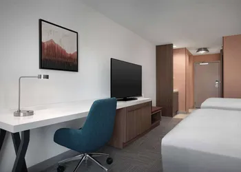 Hilton Garden Inn Denver Airport Tower Road hotel thumbnail 8