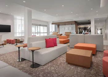 Hilton Garden Inn Denver Airport Tower Road hotel thumbnail 2