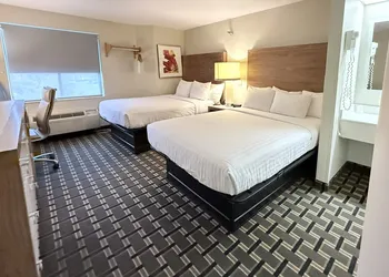 Sleep Inn & Suites Peoria North hotel thumbnail 3