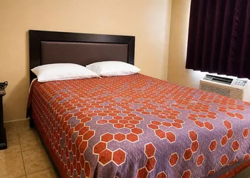 Sai Park Motel hotel thumbnail 6