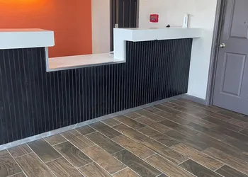 Relax Inn & Suites hotel thumbnail 2