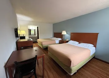 Relax Inn & Suites hotel thumbnail 5