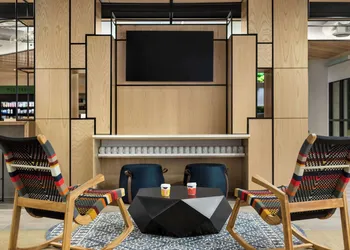 Home2 Suites by Hilton Austin East Side 5th Street hotel thumbnail 3