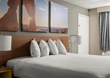 Days Inn by Wyndham Albuquerque Northeast hotel thumbnail 8
