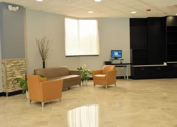 Clarion Pointe Jacksonville near Camp Lejeune hotel thumbnail 4