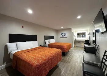 Palace Inn I-45 & Bellfort hotel thumbnail 3