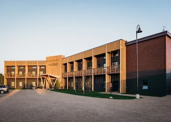 Métis Crossing hotel thumbnail 4