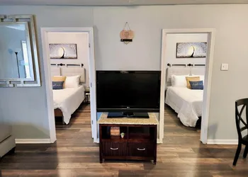 Greenhill Boutique Suites hotel thumbnail 6