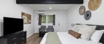 Hotel thumbnail 1