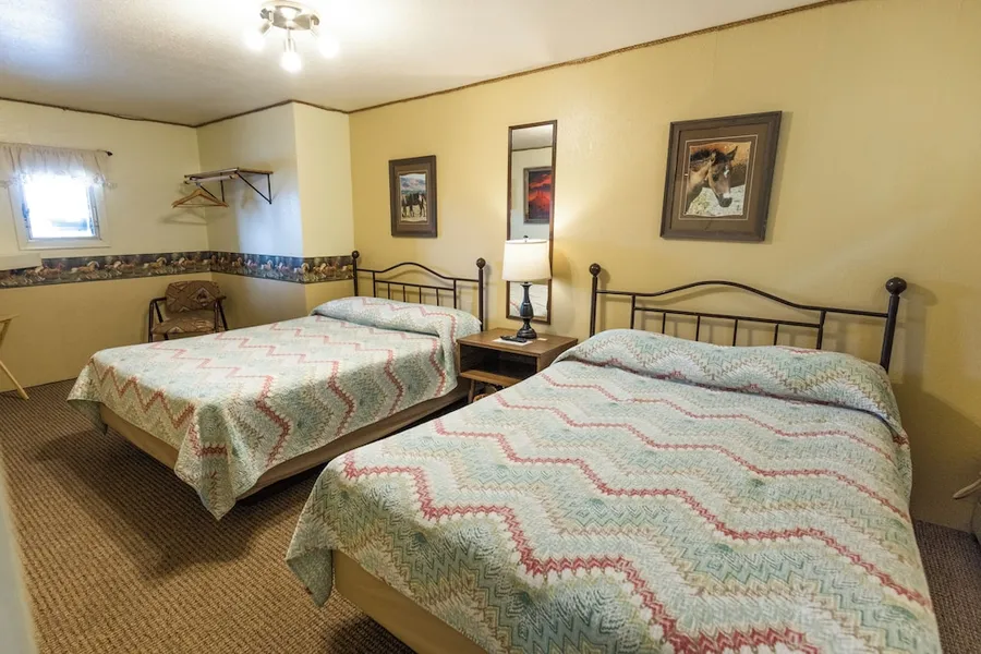 Sunset RV Park and Motel hotel detail image 2