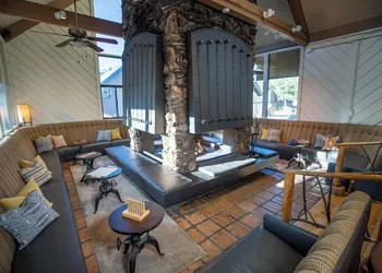 Outbound Mammoth hotel thumbnail 7