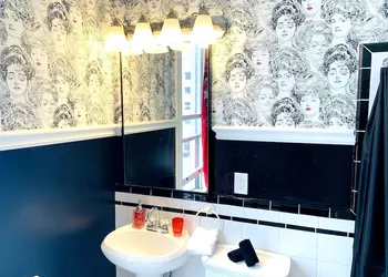 The Arthur hotel thumbnail 5