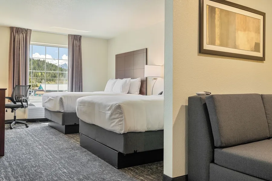 Cobblestone Hotel & Suites - Alpine hotel detail image 6
