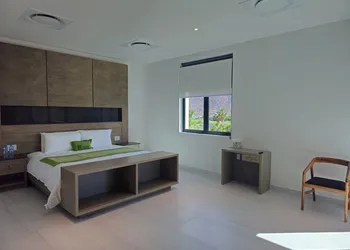 Aventuras Hotel hotel thumbnail 7