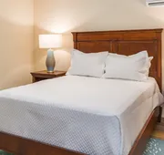 Seaside Villas hotel detail image 4