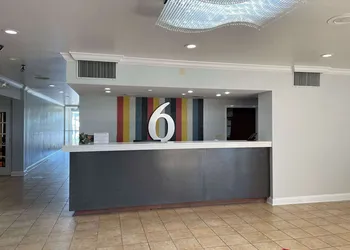 Motel 6 Opelika, AL hotel thumbnail 2