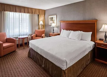 Days Inn By Wyndham Culpeper hotel thumbnail 3