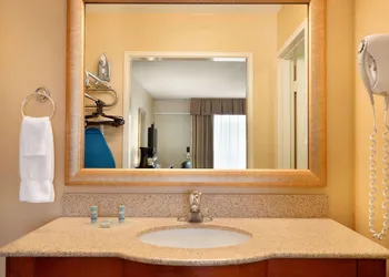 Days Inn By Wyndham Culpeper hotel thumbnail 6