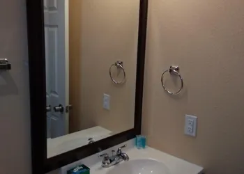 Anglers Hideaway Cabins Extended Stay hotel thumbnail 8