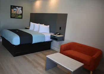 Bluestar Inn hotel thumbnail 6