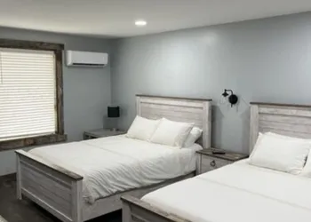 Fox Run Resort hotel thumbnail 2