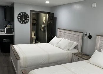 Fox Run Resort hotel thumbnail 6