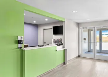 Woodspring Suites South Houston Hobby hotel thumbnail 3