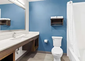 Woodspring Suites South Houston Hobby hotel thumbnail 5