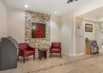 Red Roof Inn La Porte hotel thumbnail 3