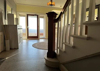 The Vurpillat Beachfront Hotel hotel thumbnail 2