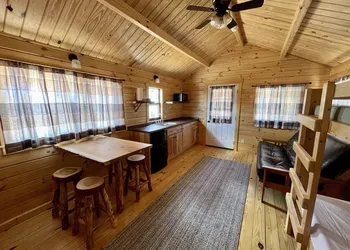 Zion Canyon Cabins hotel thumbnail 6