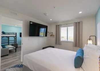 Sugarloaf Key Hotel at KOA Resort hotel thumbnail 4