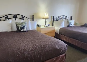 Antlers Inn hotel thumbnail 6