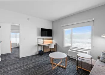 TownePlace Suites Jacksonville Airport hotel thumbnail 7