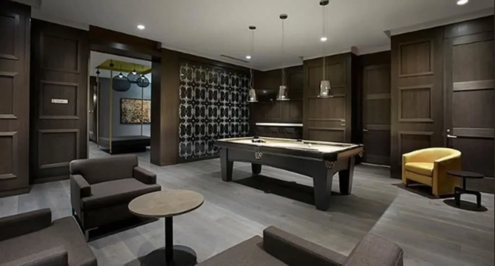 Luxury Suite by CN Tower & Free Parking hotel detail image 2