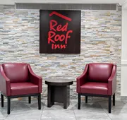 HomeTowne Studios by Red Roof Auburn Hills hotel detail image 7