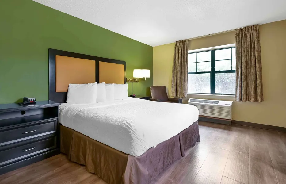Sonesta Simply Suites Lansing hotel detail image 6