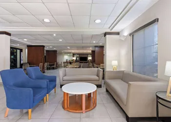 Wyndham Garden Monterrey Aeropuerto hotel thumbnail 5