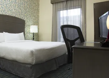 Wyndham Garden Monterrey Aeropuerto hotel thumbnail 8