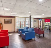 HomeTowne Studios by Red Roof Lancaster hotel detail image 3