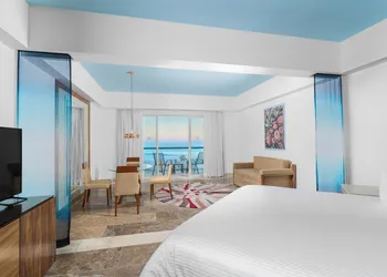 Altitude by Krystal Grand Los Cabos – All Inclusive hotel thumbnail 4