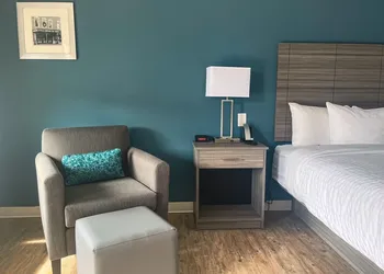 Baymont by Wyndham Lumberton NC hotel thumbnail 4