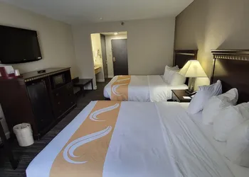 Remembrance Inn hotel thumbnail 4