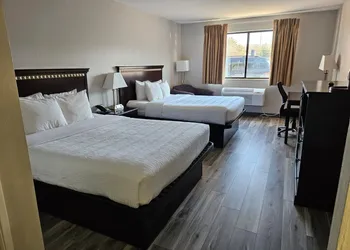 Remembrance Inn hotel thumbnail 7