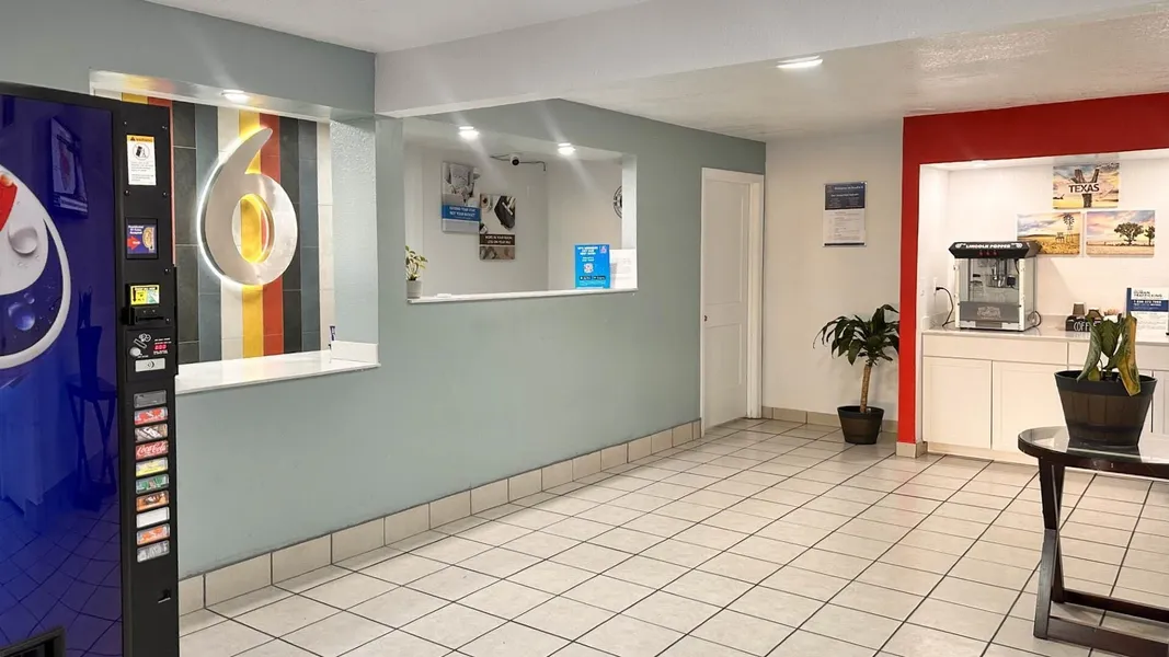 Motel 6 Borger, TX – Boom Town hotel detail image 2