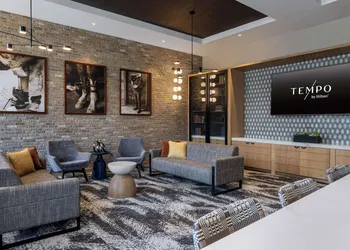 Tempo By Hilton Louisville Downtown Nulu hotel thumbnail 6
