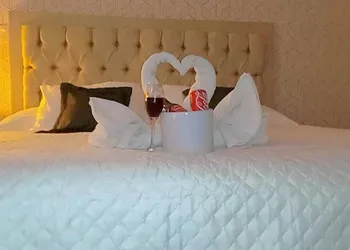 Línea Divisoria hotel thumbnail 4