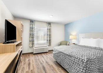 Woodspring Suites Bluffdale Salt Lake City hotel thumbnail 6